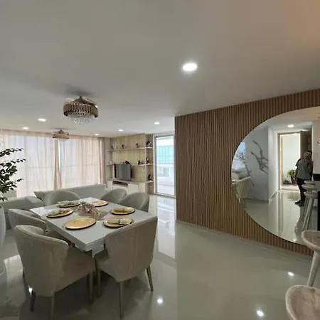 Apartamento Hermoso Con Vista Al Mar Muy Bien Ubicado Apartamento